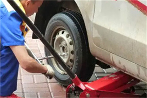 湛河区附近拖车24小时服务热线电话