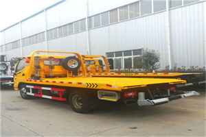 湛河区附近拖车救援搭电